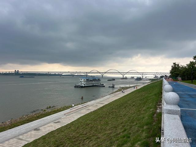 看看九江长江大桥