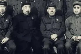 黄吴李邱四大将军，他们的夫人都是谁？结局如何？图片