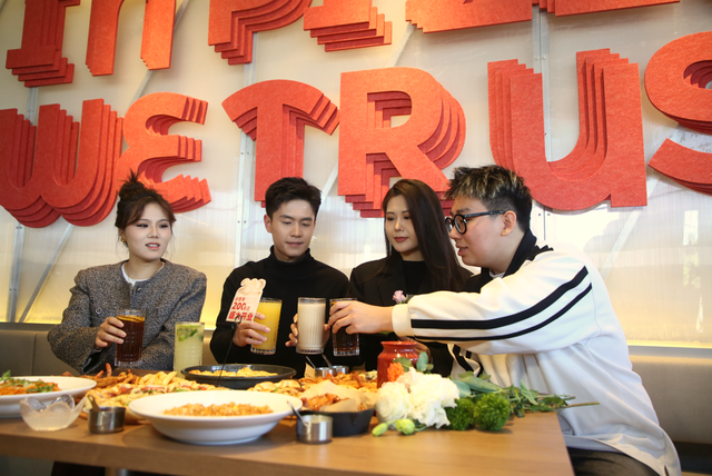 英国必胜客关店过半！自助餐拖垮老牌巨头，年轻人为何不再买单