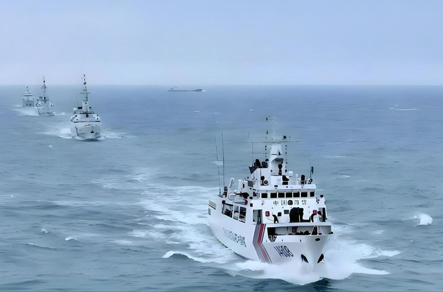 48小时内，中日两次激烈交锋	，钓鱼岛已增兵，高市早苗遭明牌警告