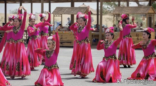 2025年罗布人村寨沙漠文化旅游节即将启幕
