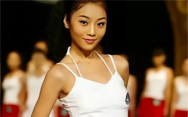 “买英国精子生3娃”的山东女人，7年后现状曝光：她后悔了吗？