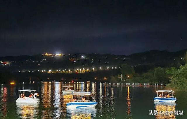 亲水项目点燃高新区夏夜活力