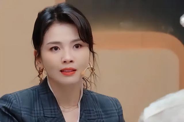 他曾与刘涛同床共枕4年，如今年过六旬依旧未娶，刘涛直言愧疚