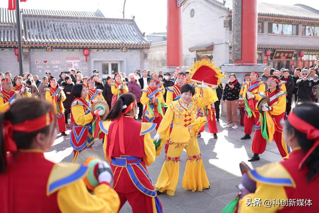 山西乔家大院焕新迎新春 非遗古韵绘就文旅新图景