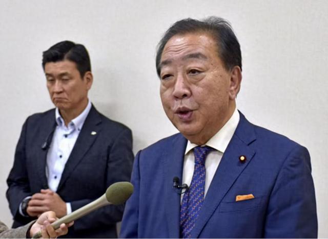 高市早苗遭围攻，日本两任首相集体批评后，石破茂也忍不住了