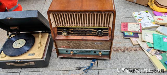 凯歌电子管收音机