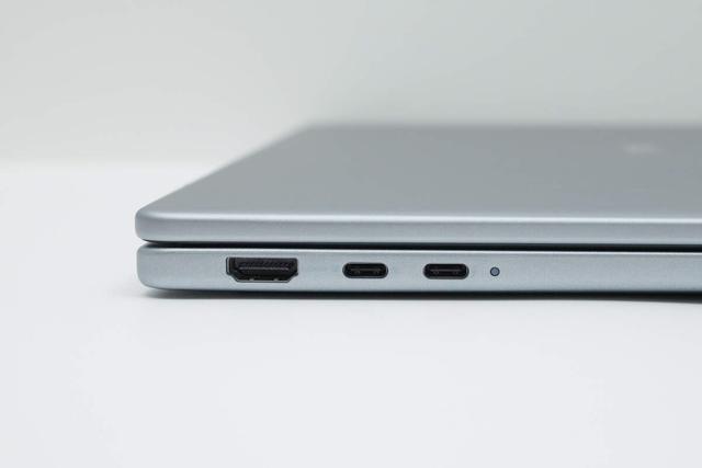 戴尔 灵越 16 Plus 外接显示器办公体验