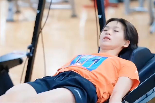 直到看到王伟莹“无奈透露”，才明白，原来婵宝魅力这么大