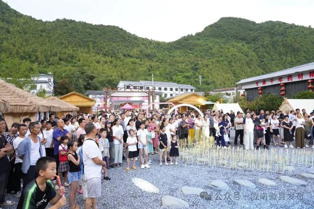 徽县虞关乡燧云关星海仙踪露营基地开业