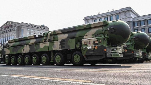 阅兵仅剩6天，特朗普对中国发邀请，美俄联手做局，中方直接拒绝