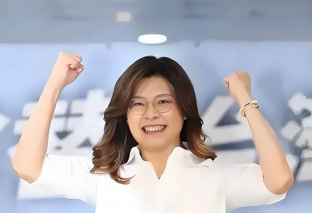 美方急火攻心！110亿军售拿捏不动台海，反被中方掐住军工命脉