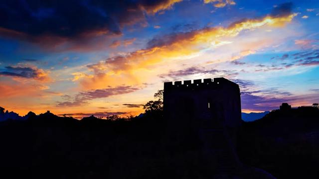 巨龙盘踞金山岭长城！