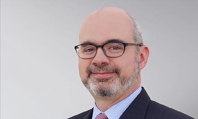 两路人马先后赴美，郑丽文没上大陆，先上美国！到底打的什么牌？