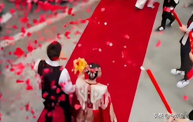 新郎跳河新后续：婚车上争吵不停，女方撇清关系，最后1句话曝光
