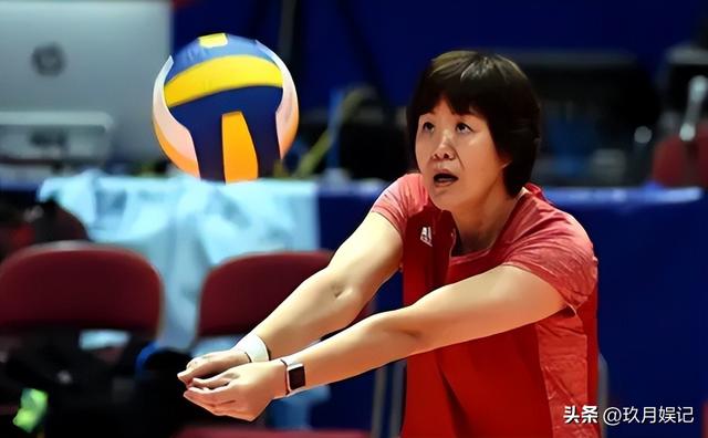 从“铁榔头”到“整容狂魔”，64岁郎平大变样，差一点都认不出来
