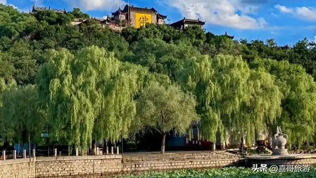 吉林北山公园：一山揽三教，半日阅百年——老吉林的悠然秘境