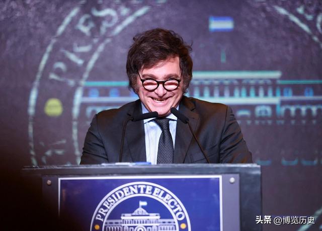 中方连续2天下单，227万吨大豆运往中国，这一次，轮到特朗普接招