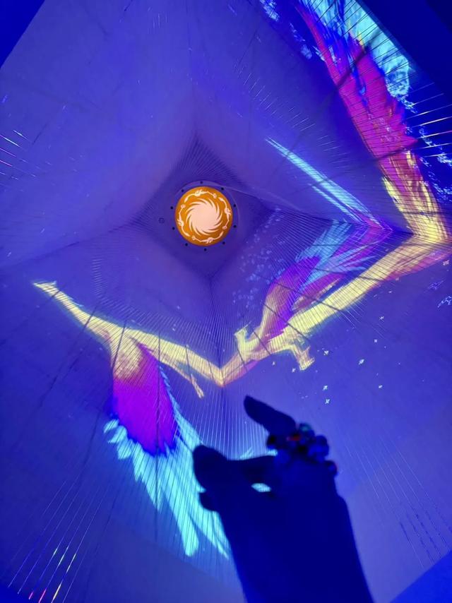 宇宙级浪漫，上海也太会了！