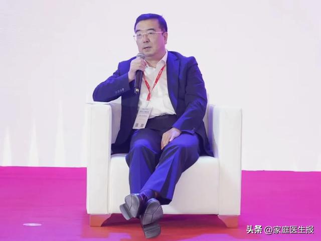 河北医科大学第一医院参展首届医学人工智能大会并做多场主题分享