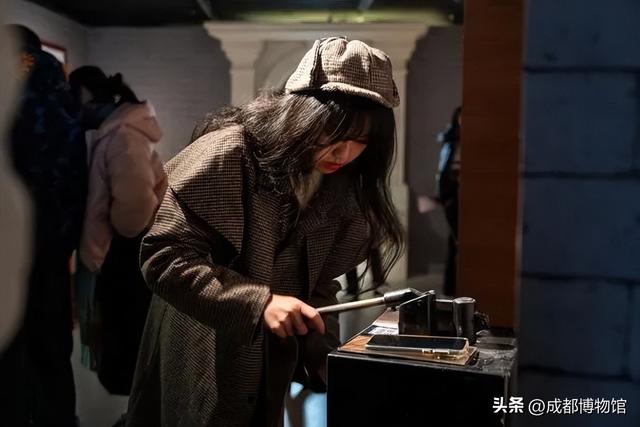看展 | 新手礼包！【福尔摩斯展】打卡攻略都在这儿了