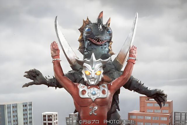 雷欧奥特曼（Ultraman Leo）