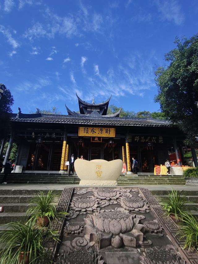 南行漫记：离开南充走G318到达遂宁，驻车圣莲岛营地