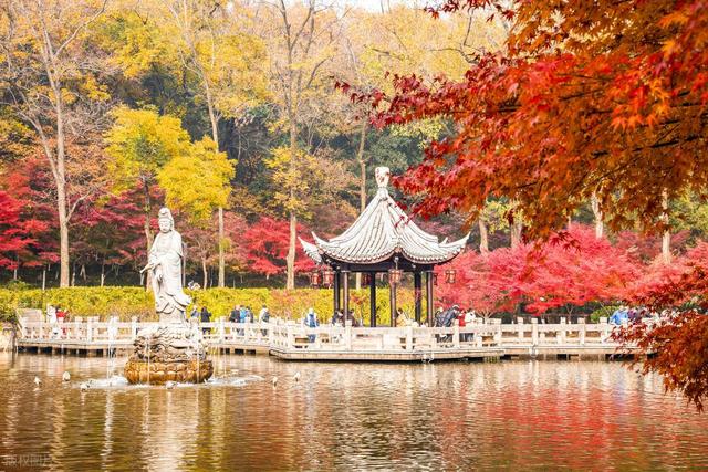 11月中旬-12月中旬，适合去的7个赏秋胜地，秋意渐浓，秋景斑斓