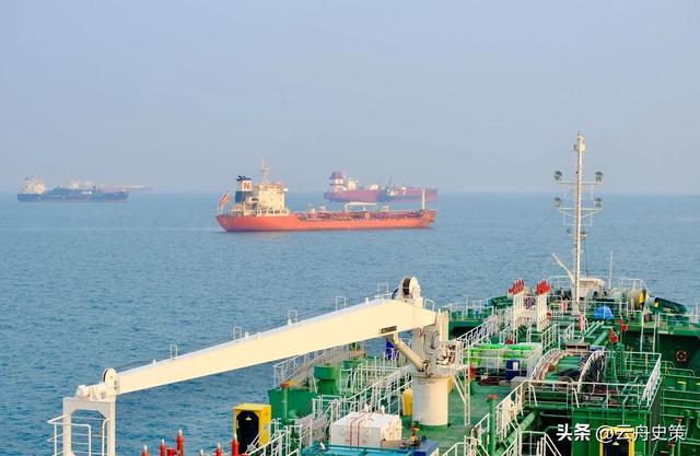 新加坡总统公开警告中国：要想世界和平，中国得放弃一样东西