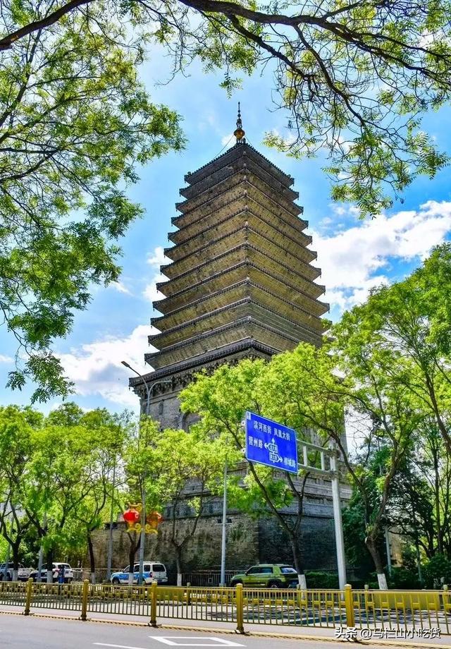 辽宁朝阳｜解锁“化石之都”的千年美景攻略！