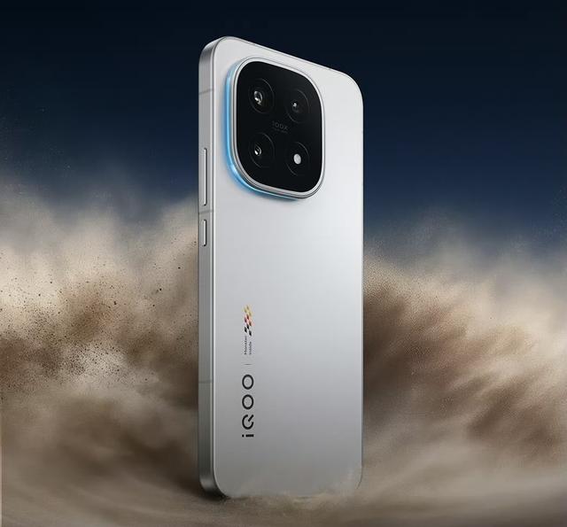 iQOO15值得入手吗？五大亮点+两小不足，全面分析一文看懂