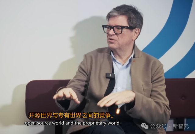 Yann LeCun最新纪录片！传奇AI教父的双面人生，深度学习幕后40年