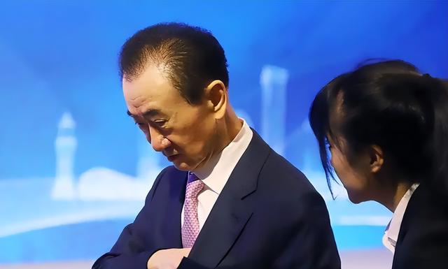 从“1个亿小目标”到“1.86亿被限高”，王健林跌落神坛只用了8年