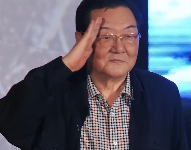 一路走好，继何晴后又一名人离世，儿子是他，死亡原因令人唏嘘。