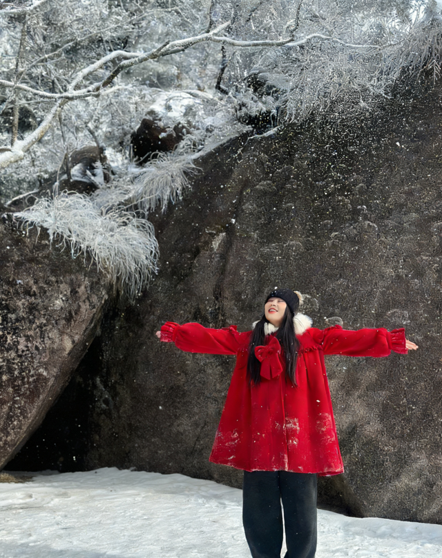 谁懂啊！上饶灵山秒变冰雪童话，速来赴约