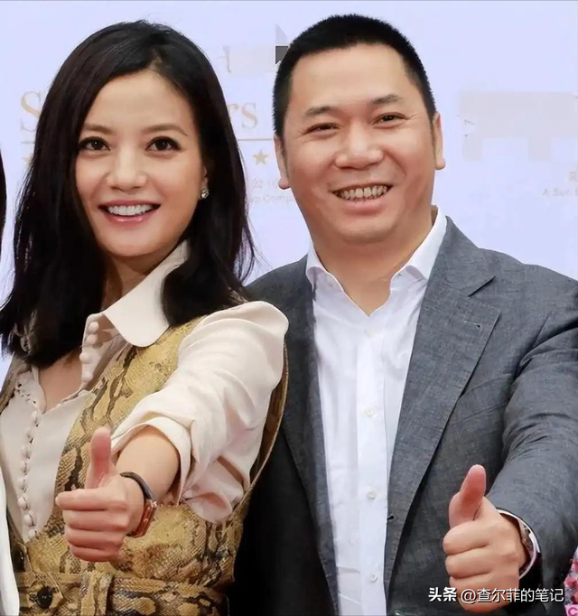 “封杀”4年后，49岁赵薇财力现状被扒	，结果估计和你想得不一样