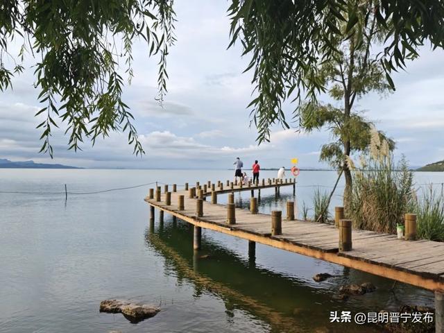 解锁神仙级避暑沙滩！晋宁私藏21℃“小三亚”