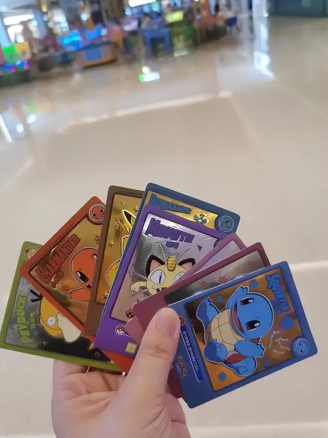 为何一张卡片能让大人小孩为之疯狂