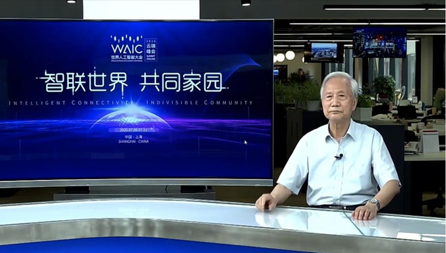 特朗普慌了：签下万亿美元豪赌计划！与此同时中国神秘人物藏不住