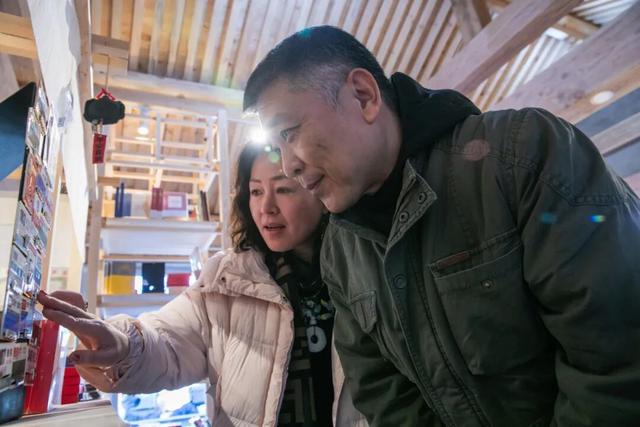 白塔寺街区跨年文化盛宴欢乐启幕