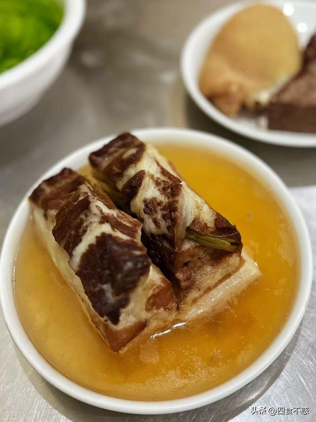 余姚：适合反向旅游的江南小城，烟火气十足的哲学圣地