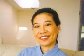 《玫瑰的故事》作者亦舒 情史大起底：三段婚姻，比黄亦玫还精彩图片