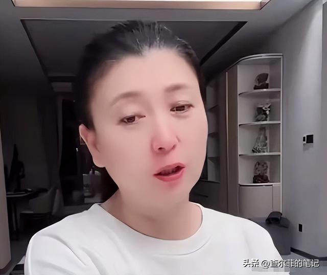 道歉不到24小时，闫学晶再迎三大噩耗	，她儿子可能30万都赚不到了