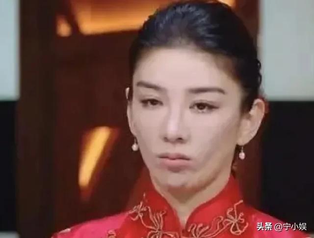 霍思燕点名炮轰，前夫骂她淫猫：女儿出言不屑，撕碎黄奕的体面