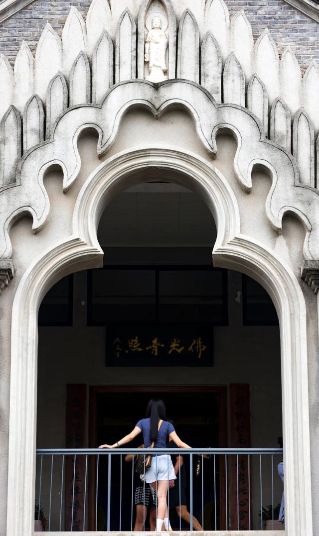 一天9万人涌入！武汉这里为何爆火？