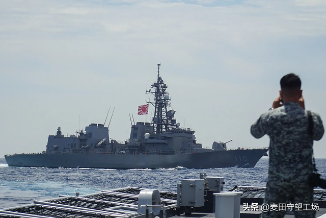 中国海警刚救起菲船员，不到24小时	，菲律宾就宣布在黄岩岛大演习