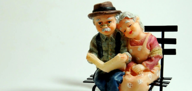 人到晚年才发现：独生子女家庭，远比多子女家庭的老人。更幸福