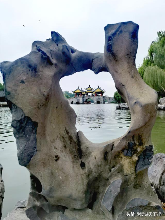 烟雨中重游瘦西湖，狂拍美景，整个人醉卧美景中