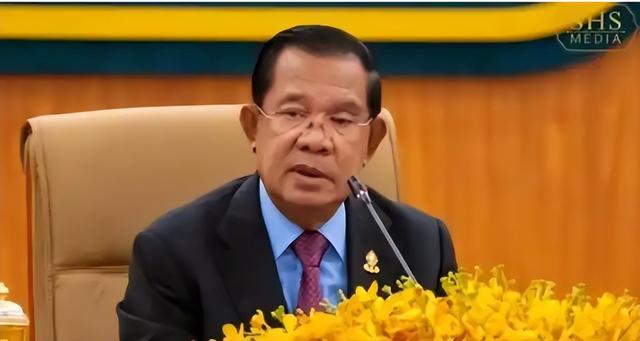 边境战火绕着中国走？泰柬互轰，竟帮咱们解决了两大难题