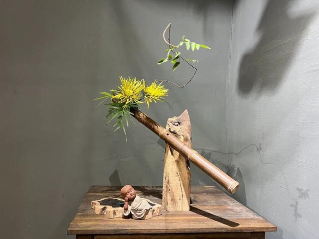 30个名师菊花插花作品，带你赏尽秋日好风景